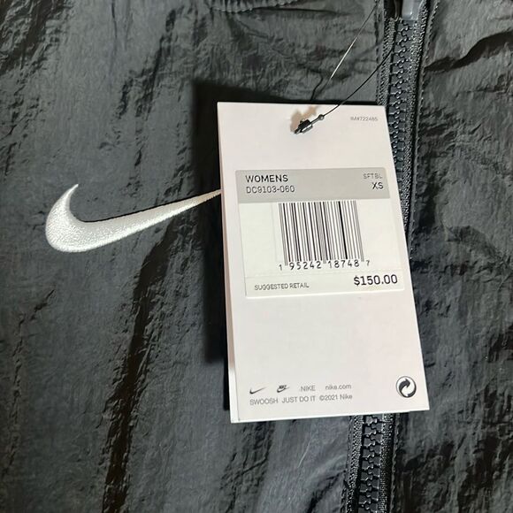 Nike Women’s Dugout Bench Jacket - Picture 15 of 16